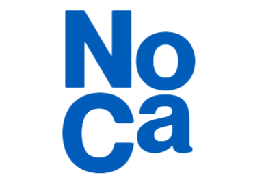 NoCa logo in blauwe letters met transparante achtergrond.